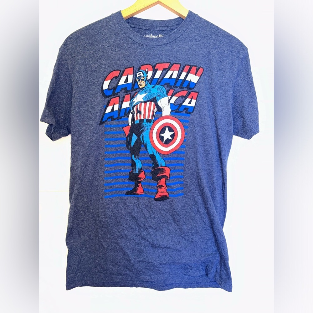 Captain America ShieldBlue Graphic Tee T-shirt size Large